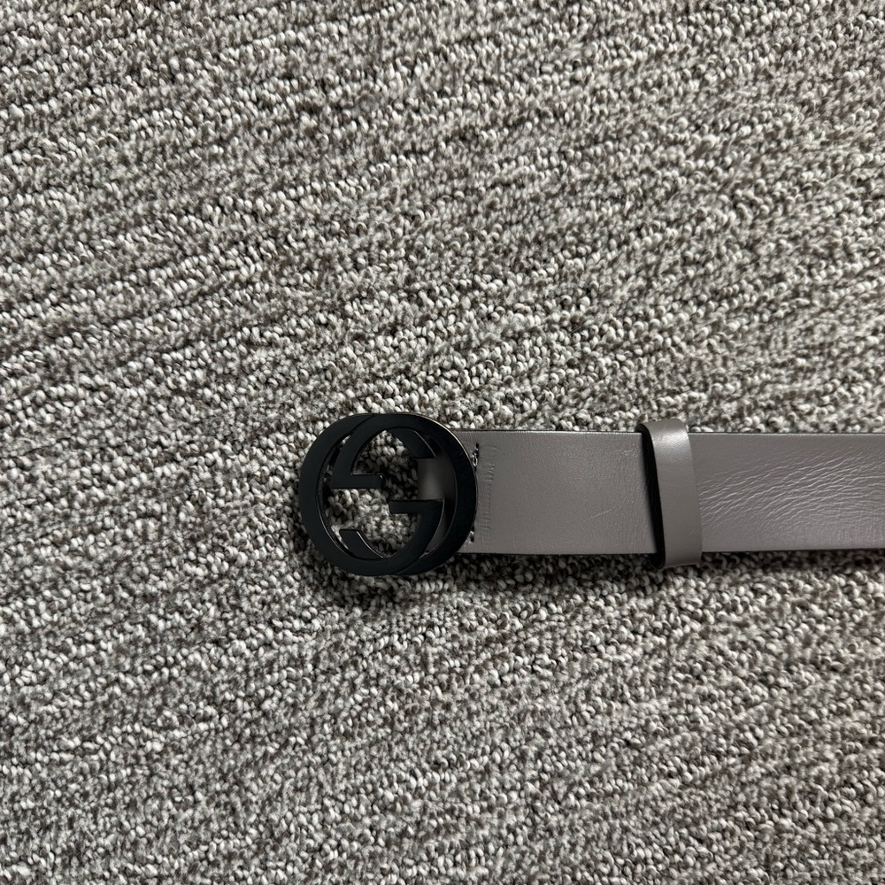 Gucci belt.